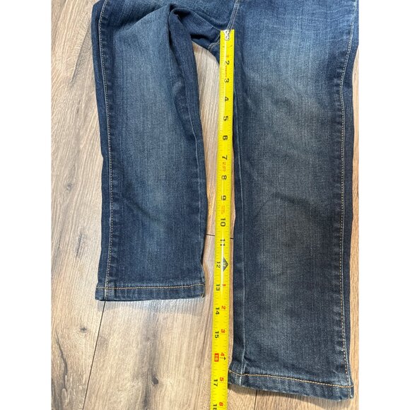 Tommy Hilfiger Girls 8 Capri Jeans Medium Wash Denim With Embroidered Back Pocke - Picture 8 of 8